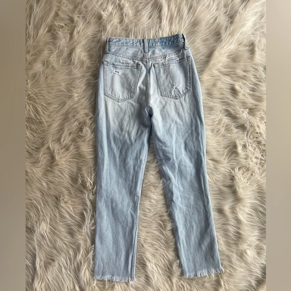 Abercrombie & Fitch Annie Distressed High Rise Girlfriend Jeans Size 25/0R